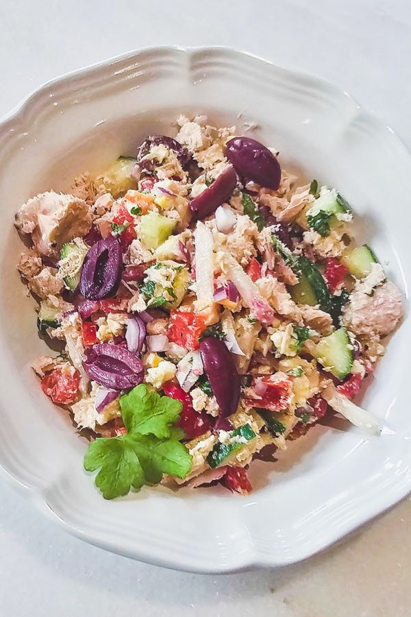 Salada Mediterrânea De Atum Keto