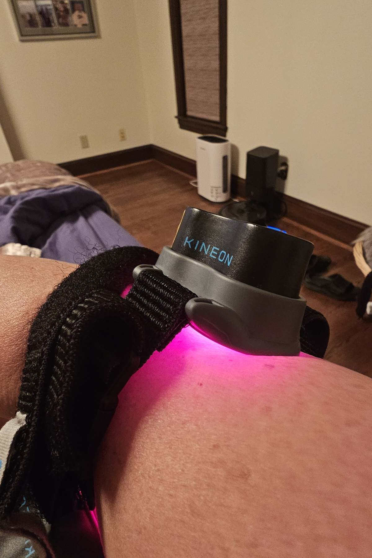 Close view of one Kineon module on my leg with the 808nm near-infrared laser running